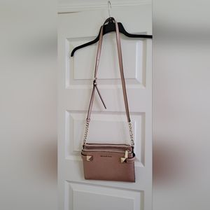 Michael Kors rose gold crossbody